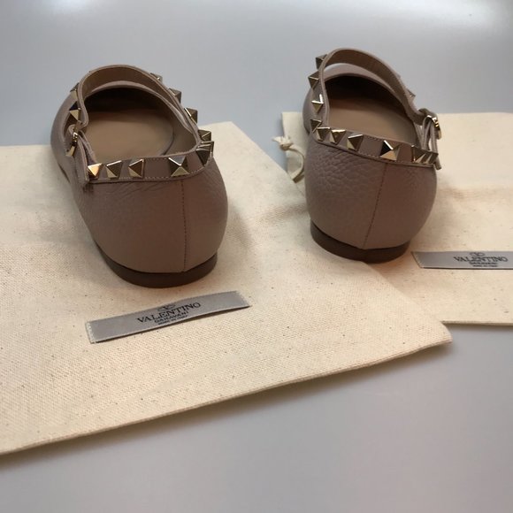 NIB Authentic Valentino Garavani Rockstud Ankle Strap Pebbled Leather Flat - Picture 4 of 7